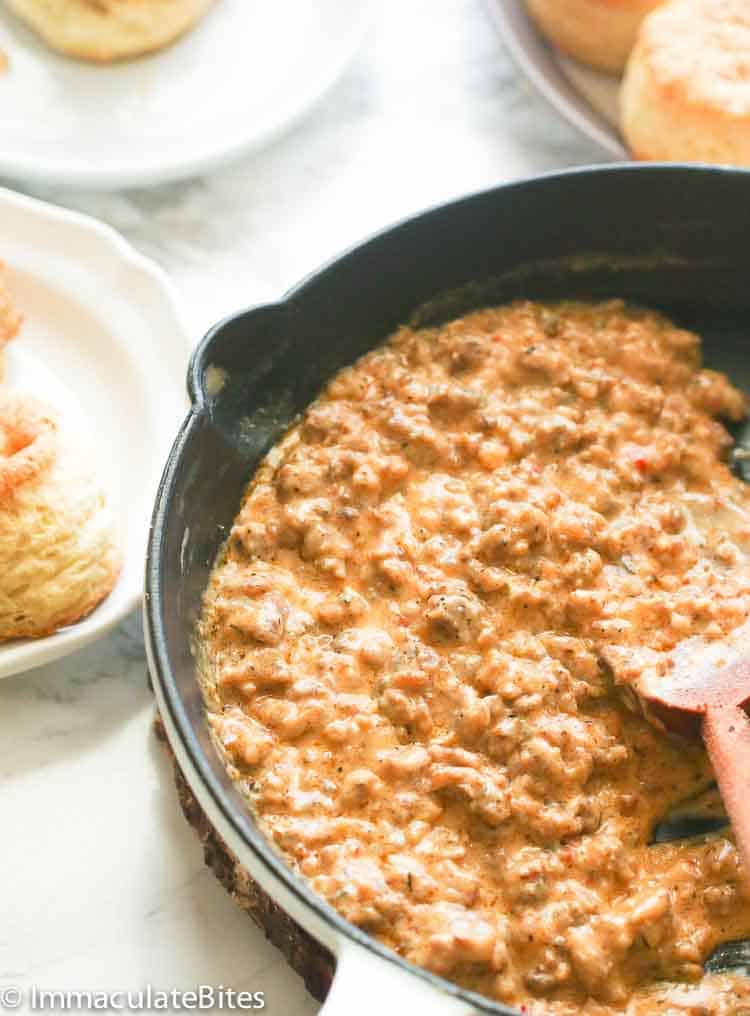 Sausage gravy in skillet